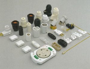 配線器具関連